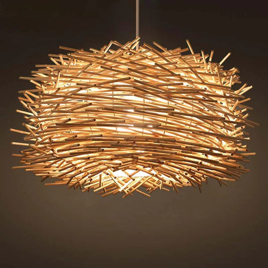 Ajoutez une Touche de Charme Vintage à Votre Intérieur avec notre Lustre Suspension en Rotin