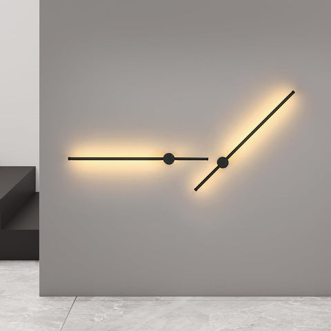 Lampada da parete moderna a LED a forma di linea Girevole a 360 ° Bianco caldo 3000K per soggiorno, camera da letto, corridoio, ingresso Nero 80 cm
