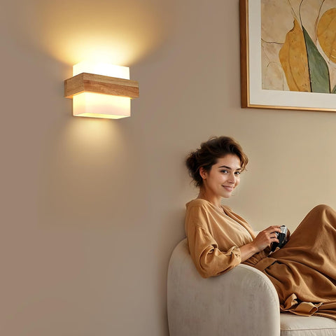 Applique da Parete Interna in Legno E27 con Lampadina 12W Tre Colori