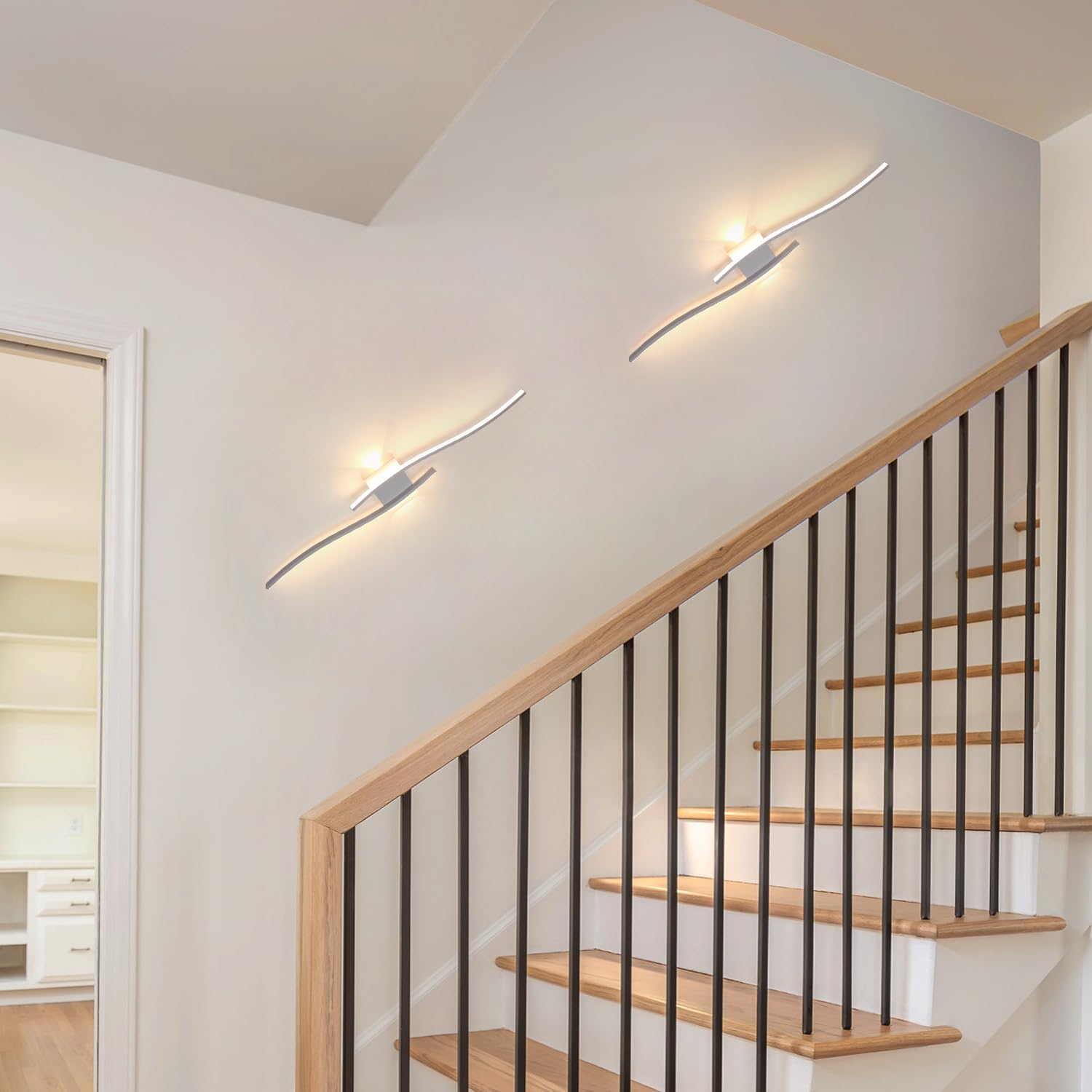 Applique da Parete LED Minimalista ad Arco