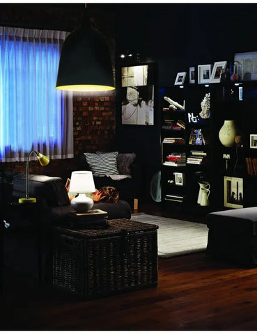 Semplice lampada a sospensione in metallo nero con attacco E27 in alluminio - per ingresso, soggiorno, cucina, camera da letto.