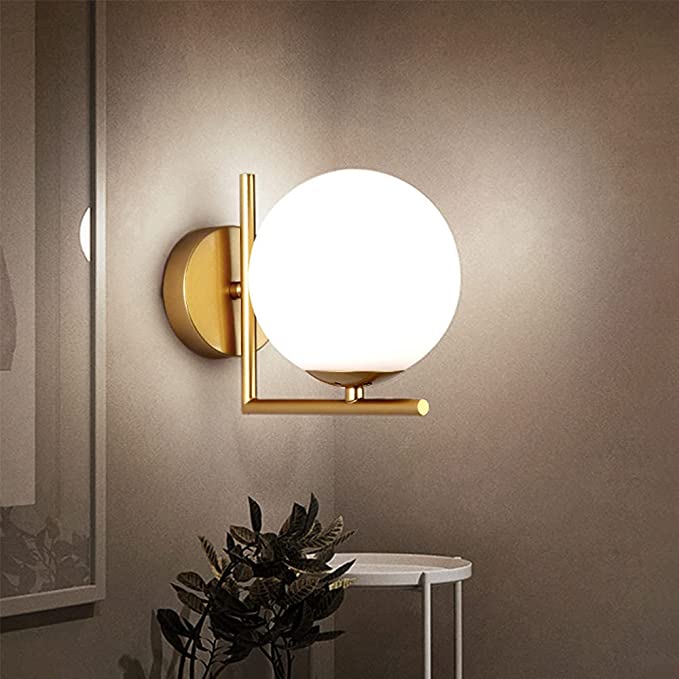 Lampada da parete a LED, lampada da parete moderna con paralume a sfera in vetro Lampada da parete in metallo con sfera bianca Faretti da parete per interni per corridoio camera da letto scala cucina. (Senza lampadina)