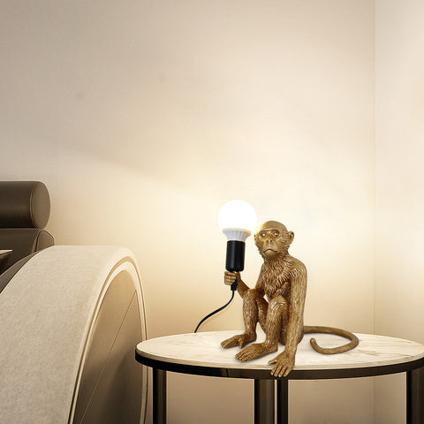 Lampada da tavolo seduta con scimmia per arte creativa moderna in resina, applique, lampada da terra, lampadario, adatta per la decorazione di interni di loft, camere da letto, sale studio, bar, negozi, ecc. (Oro) Senza lampadine