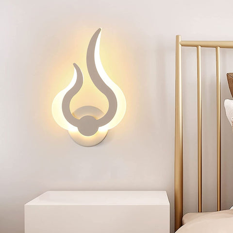 Applique LED per interni, moderna lampada da parete LED da 12 W, bianco caldo 3000 K, 220 V, acrilico, a forma di fiamma, luci notturne montate, per soggiorno, corridoio, camera da letto, L 18 cm * A 30 cm