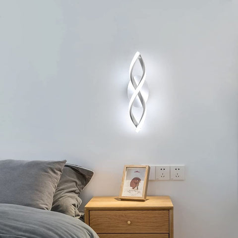 Lampada da parete per interni, lampada da parete moderna a LED 16W 1800LM, bianco freddo 6500k, luci da parete dal design curvo per la camera da letto, la scala, il soggiorno