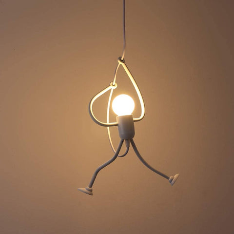 Bianco moderno affascinante lampadario creativo iron man cartoon design lampadario elegante lampadario camera per bambini comodino soggiorno balcone studio