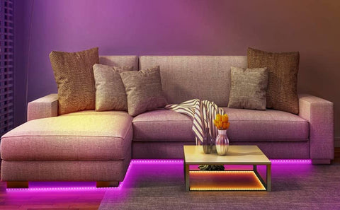 Striscia LED da 5M, Striscia LED RGB 5050 12V per camera da letto, 20 colori dimmerabili, Striscia LED multicolore IP20 Adesivo 3M aggiornato con telecomando a 24 pulsanti per decorazioni interne, feste e Natale